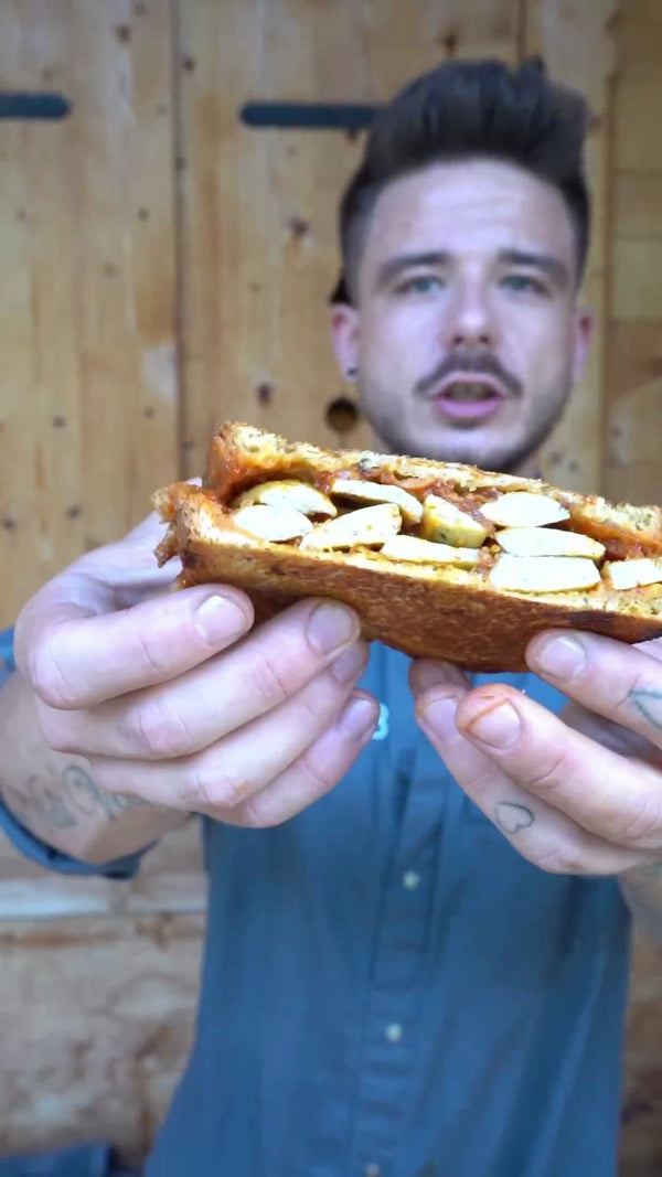 Currywurst-Toast
